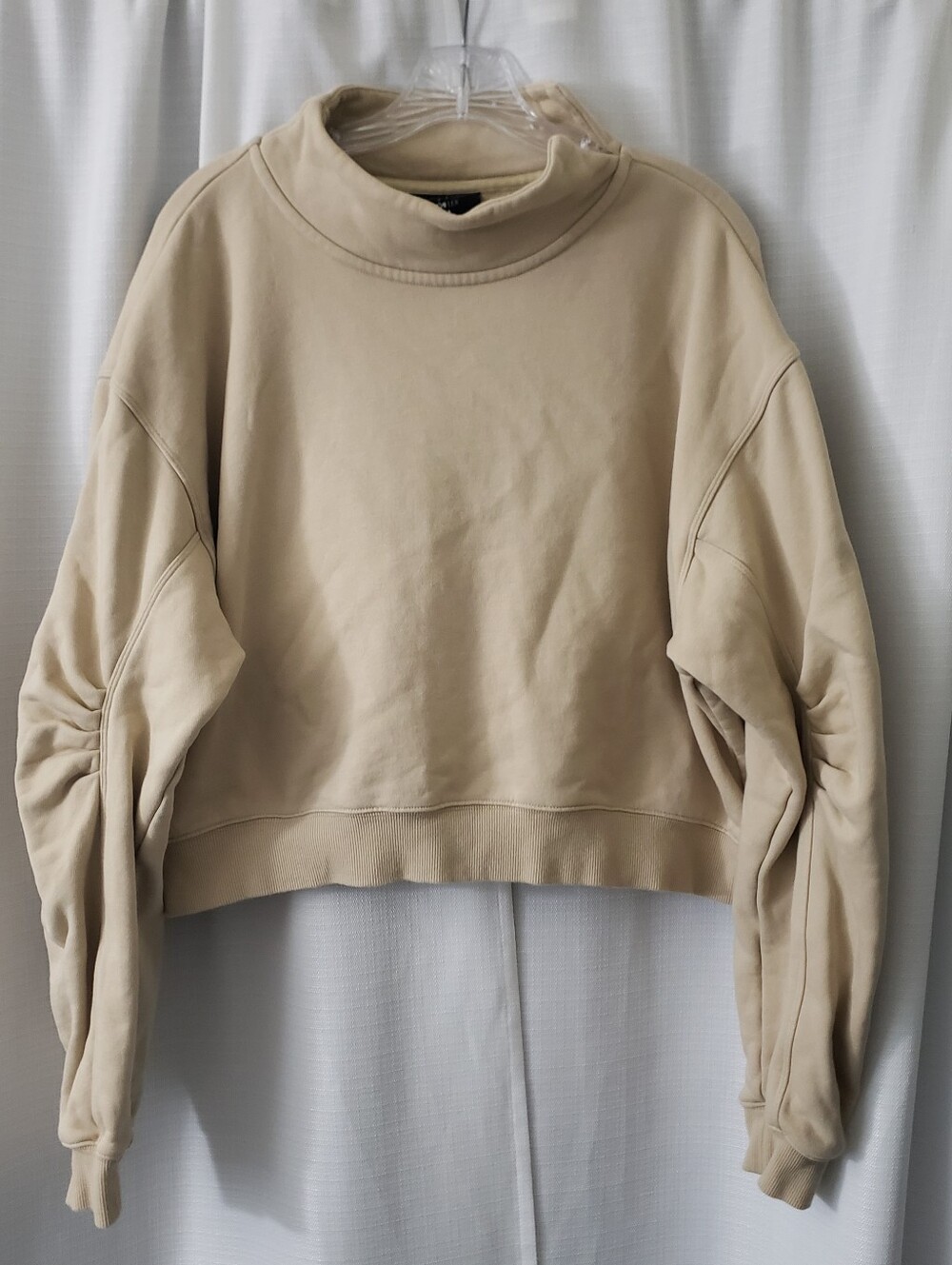 Medium PopFlex X Wendy's Lookbook Cream Tan Pullover Sweatshirt